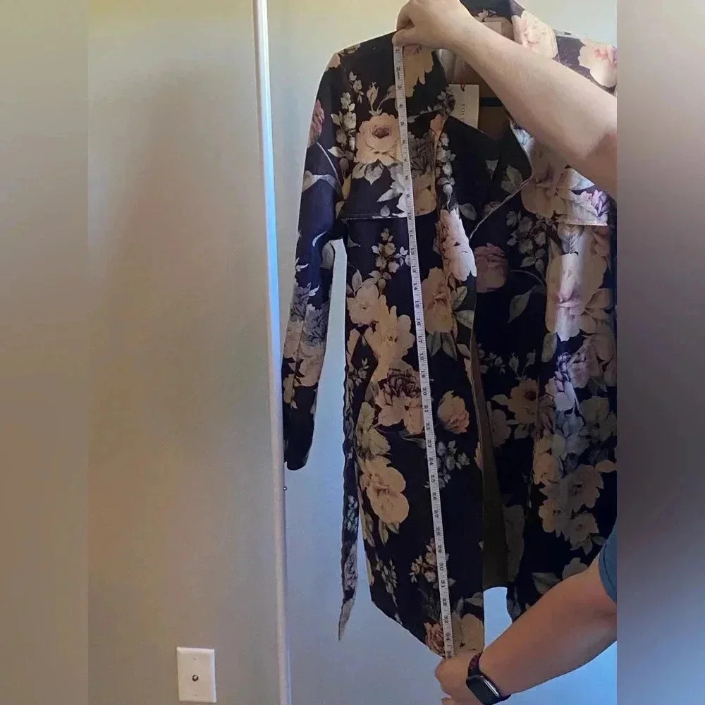 Solitaire Anthropologie faux suede floral open front jacket with tie belt - Picture 10 of 10